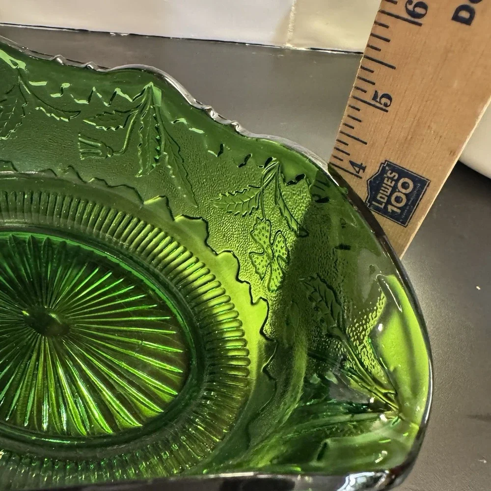 Antique EAPG 1899 DELAWARE‎ NEW CENTURY GLASS Green Banana Bowl U S GLASS CO